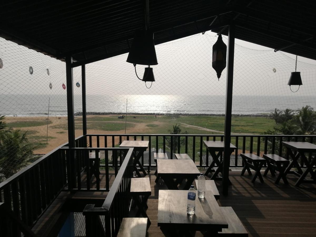 Le Petit Hotel & Restaurant Νεγκόμπο Εξωτερικό φωτογραφία