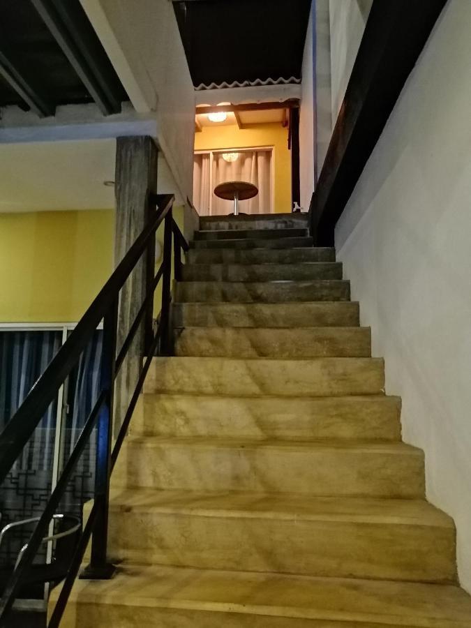 Le Petit Hotel & Restaurant Νεγκόμπο Εξωτερικό φωτογραφία